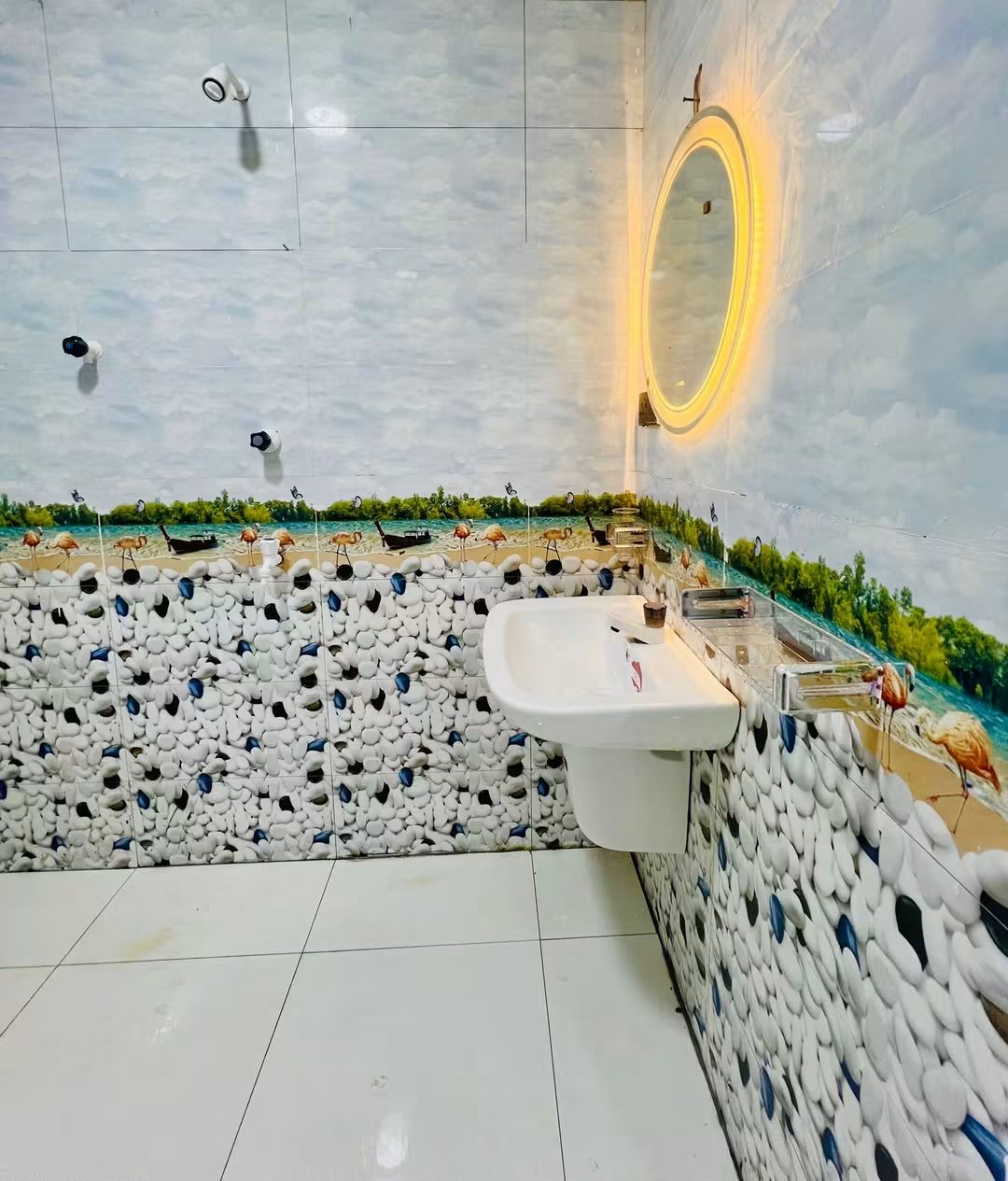 Bathroom mirror and wall tile