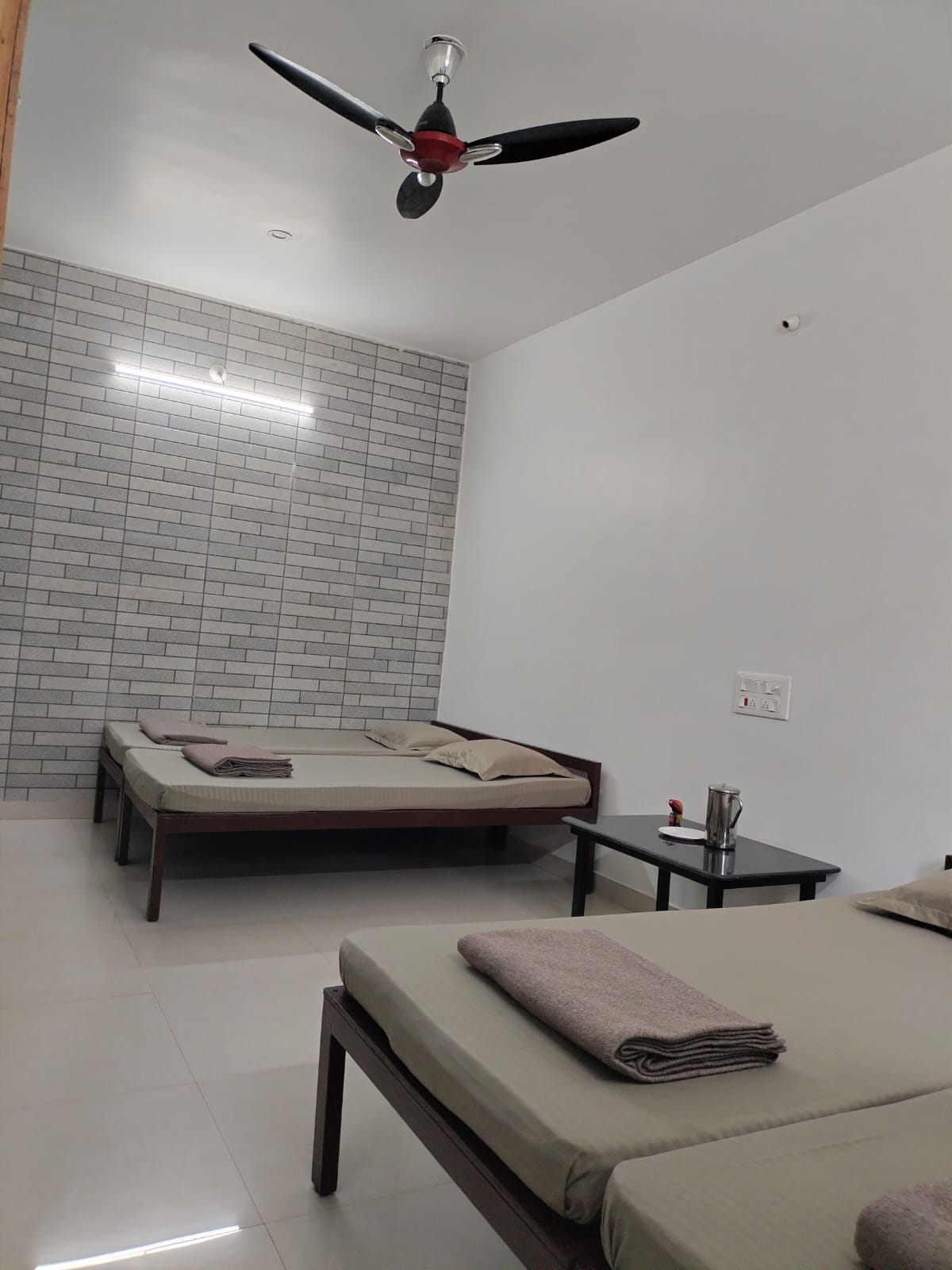 Standard 4 Bedroom at Guddada Siri Homestay