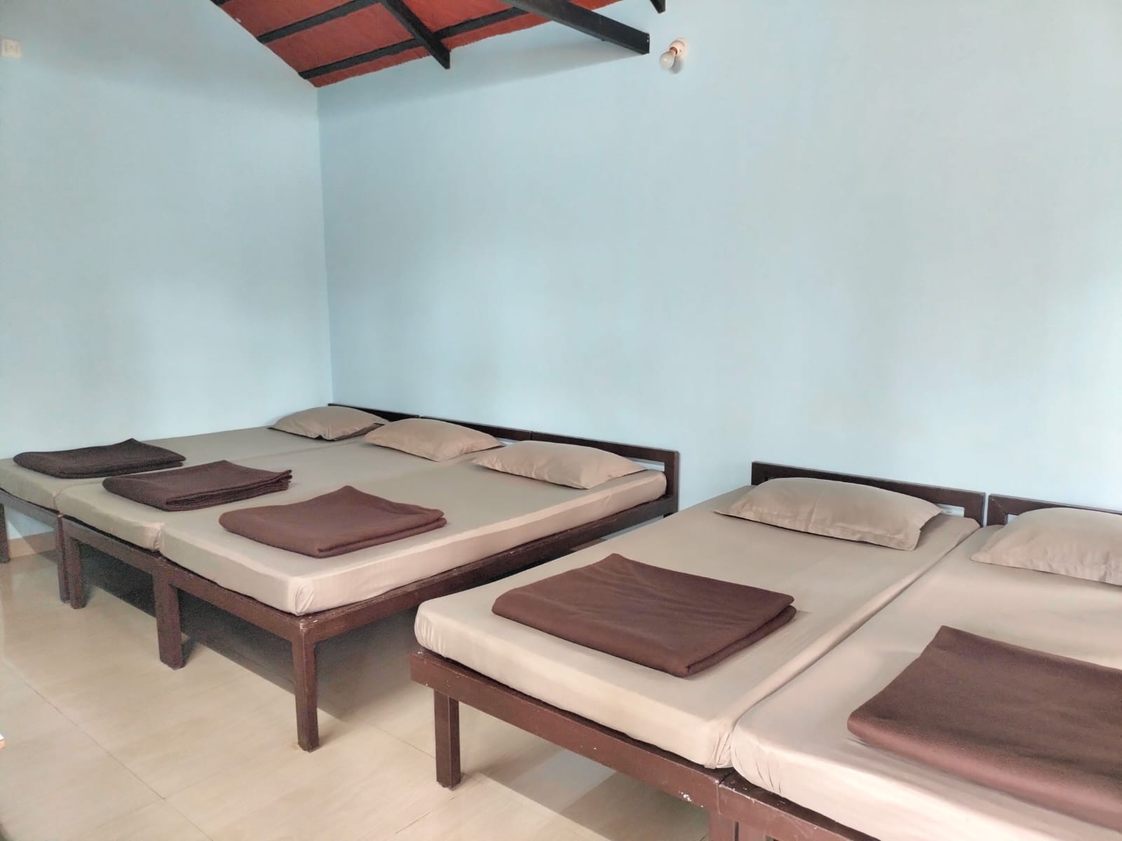 Standard Five Bedded at Guddada Siri Homestay