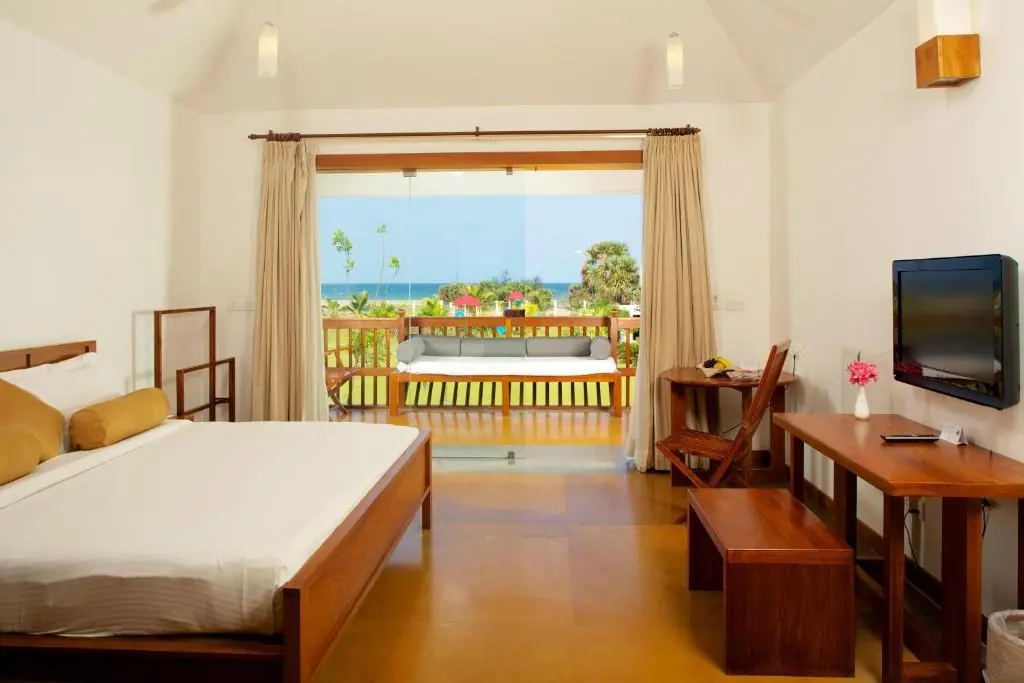 Deluxe Sea View Room