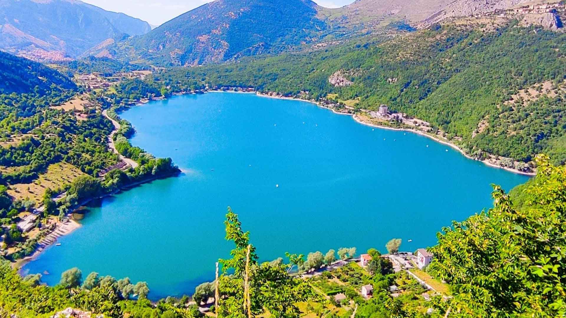 Scanno · Il lago a forma di cuore