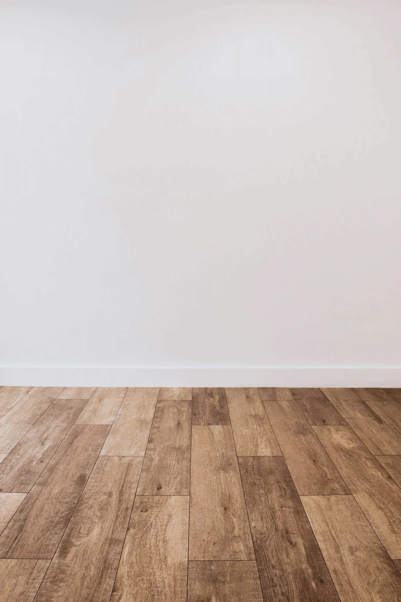 Studio Wide-Plank